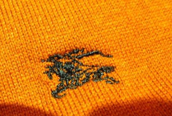BURBERRY 针织衫logo