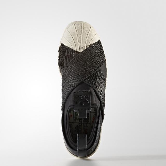 “国粹”大公鸡！adidas Originals CNY 系列鞋款官网现已发售