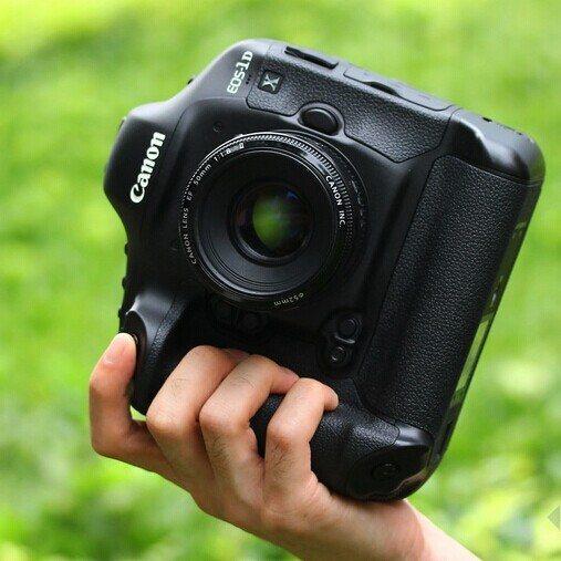 Canon佳能EOS 1DX 旗舰单反相机$4799 99（约30600元）