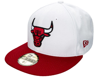 【返校特惠，全场立减】New Era白顶芝加哥公牛队棒球帽，3折报价为£7 99（约¥70）