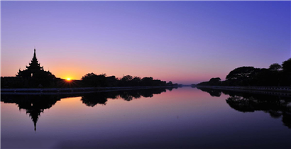 抖音是不是会暂停在世界的尽头是什么歌？